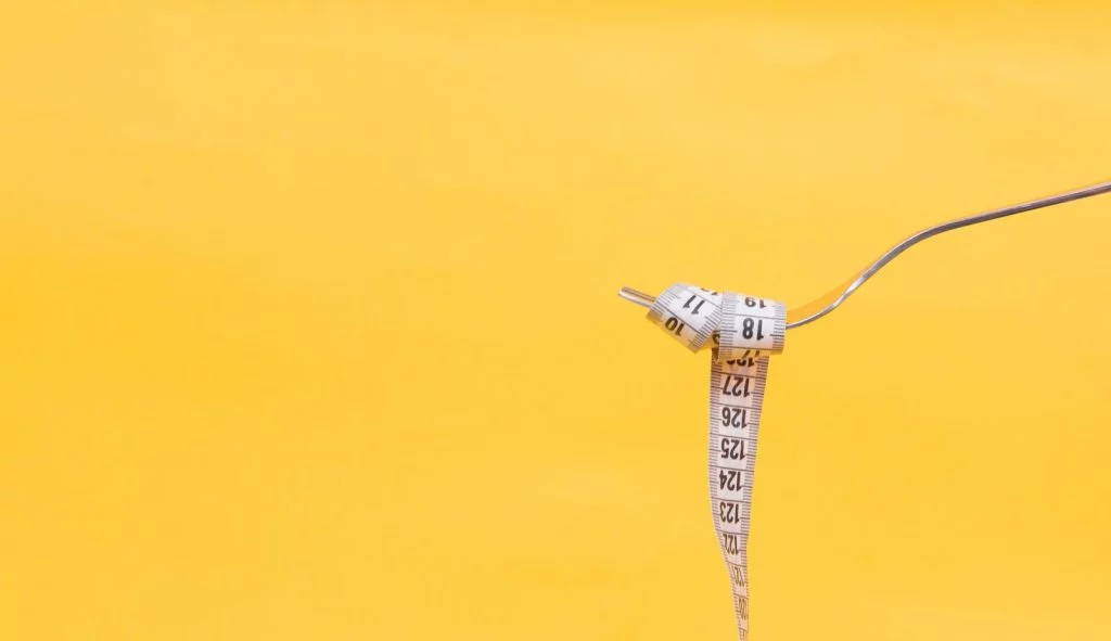 Combien de calories brule t'on par jour sans rien faire?
